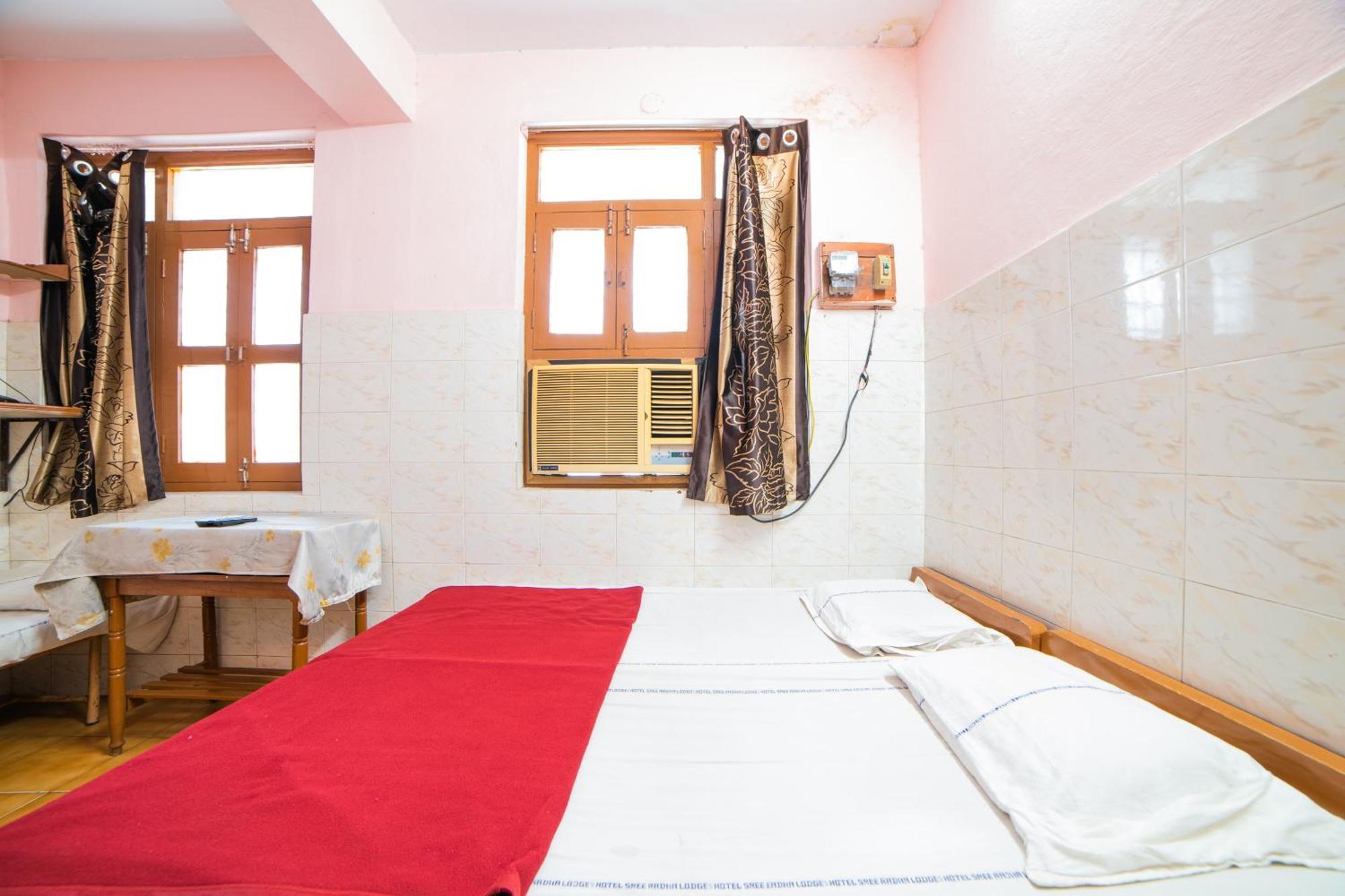 Hotel O Sree Radha Lodge Near Snow World Secunderabad Luaran gambar